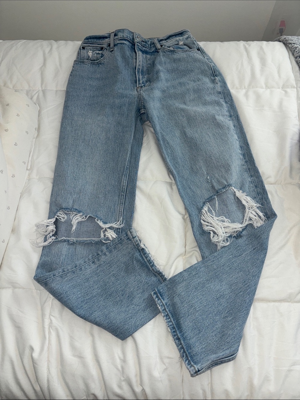 Abercrombie & Fitch the 90’s straight ultra high rise